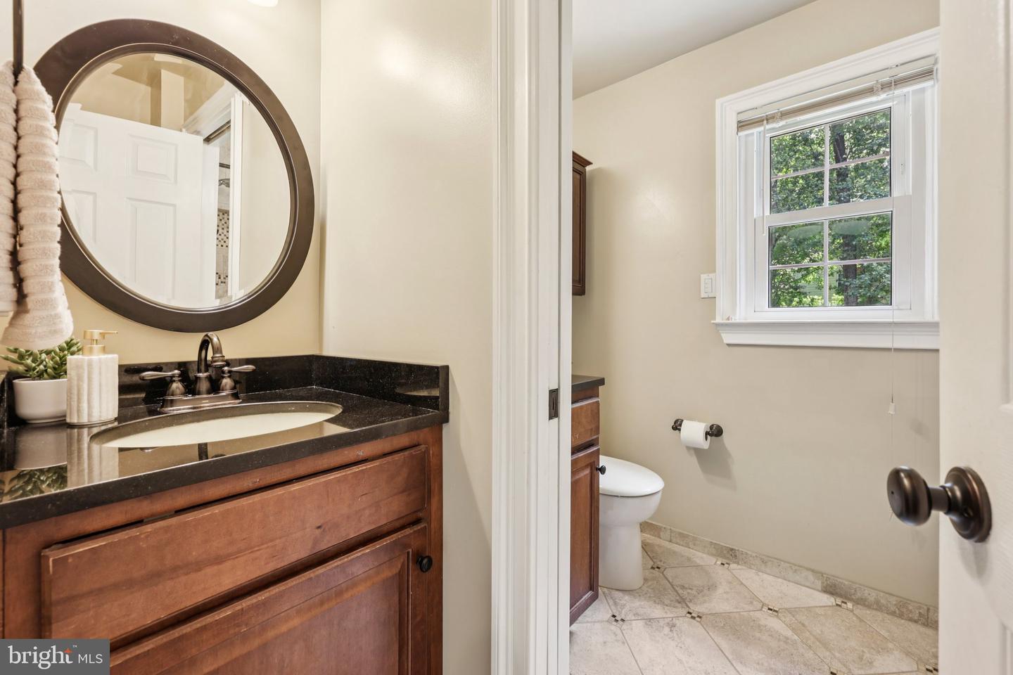 2005 ADAMS HILL RD, VIENNA, Virginia 22182, 5 Bedrooms Bedrooms, ,2 BathroomsBathrooms,Residential,For sale,2005 ADAMS HILL RD,VAFX2259628 MLS # VAFX2259628