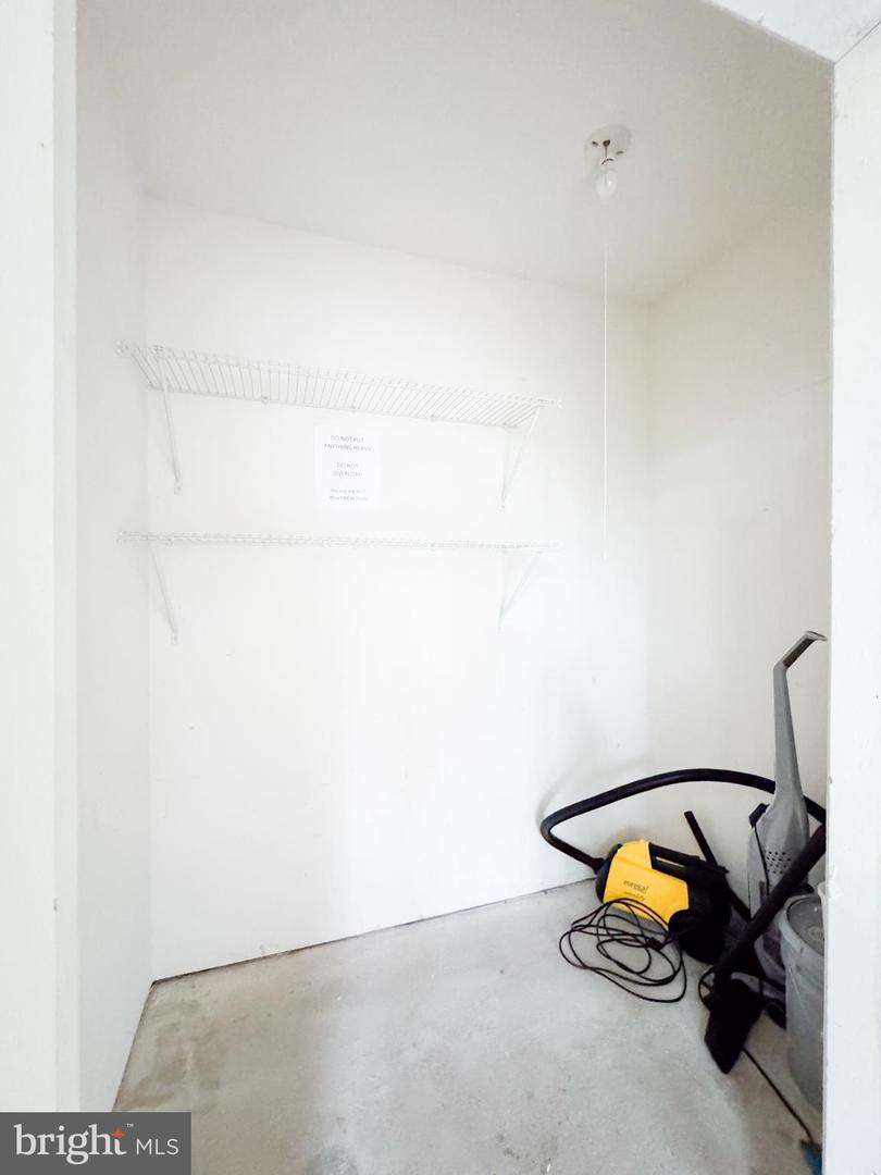 12159 PENDERVIEW TER #931, FAIRFAX, Virginia 22033, 1 Bedroom Bedrooms, ,1 BathroomBathrooms,Residential,For sale,12159 PENDERVIEW TER #931,VAFX2259652 MLS # VAFX2259652