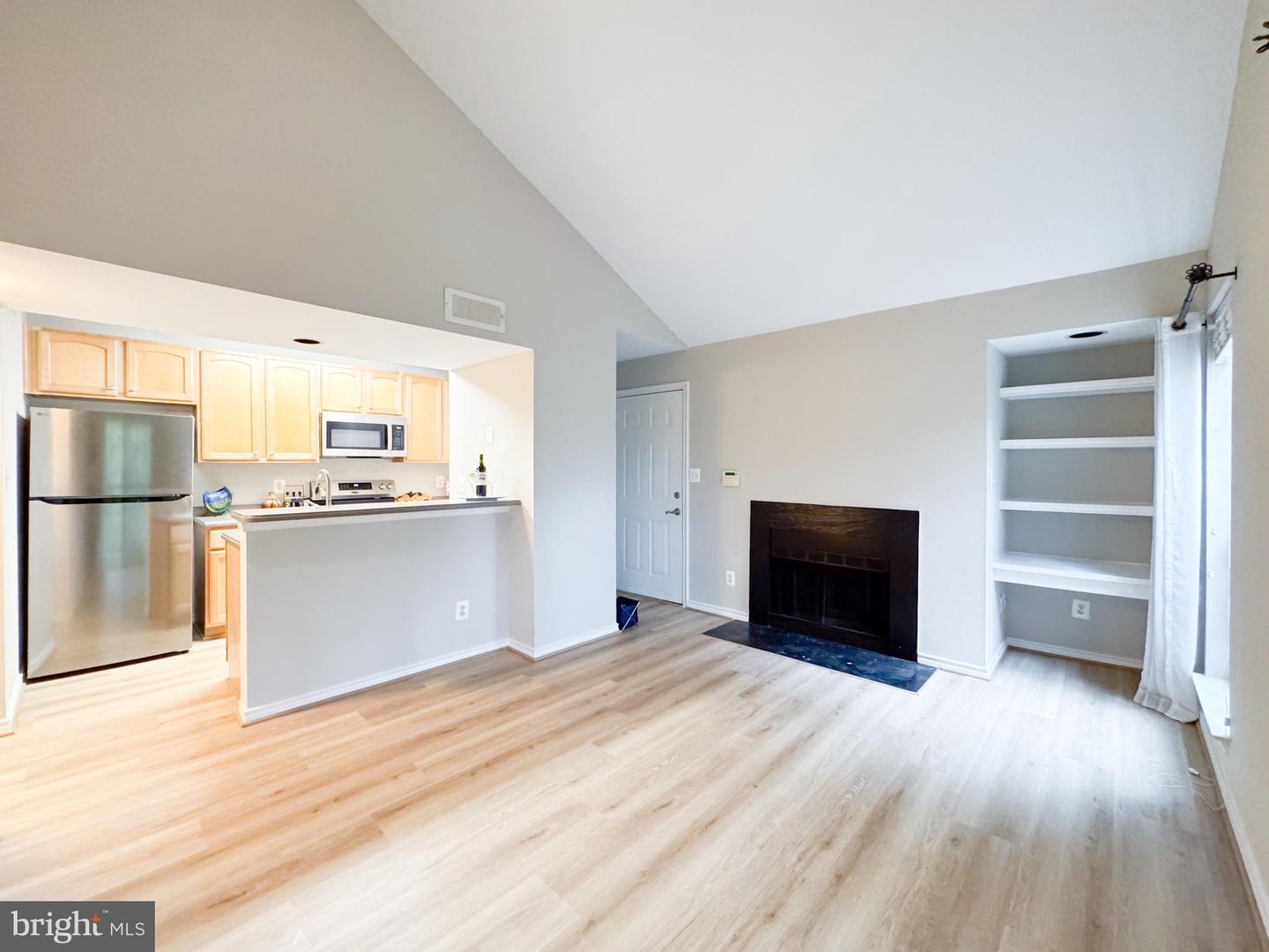12159 PENDERVIEW TER #931, FAIRFAX, Virginia 22033, 1 Bedroom Bedrooms, ,1 BathroomBathrooms,Residential,For sale,12159 PENDERVIEW TER #931,VAFX2259652 MLS # VAFX2259652