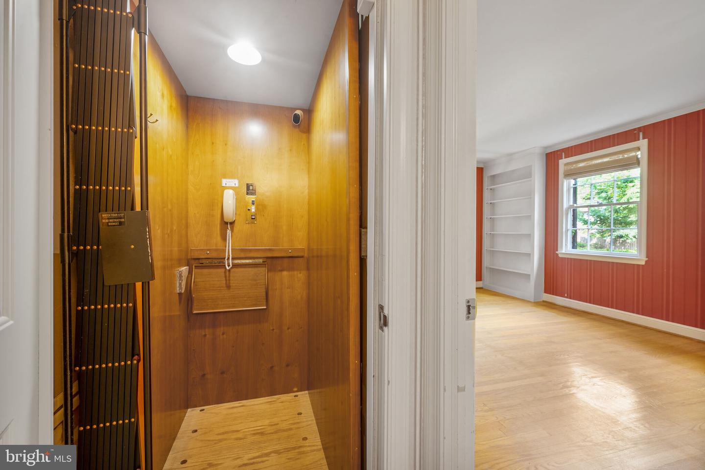 4846 VAN NESS ST NW, WASHINGTON, District Of Columbia 20016, 5 Bedrooms Bedrooms, ,4 BathroomsBathrooms,Residential,For sale,4846 VAN NESS ST NW,DCDC2213948 MLS # DCDC2213948