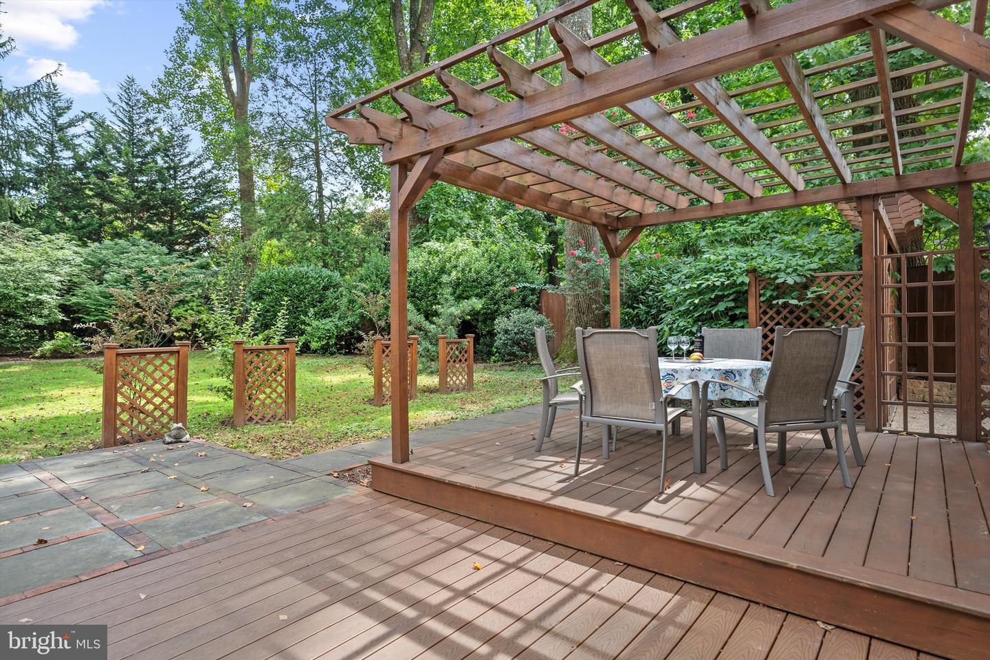 2131 GRAYSON PL, FALLS CHURCH, Virginia 22043, 5 Bedrooms Bedrooms, ,3 BathroomsBathrooms,Residential,For sale,2131 GRAYSON PL,VAFX2259784 MLS # VAFX2259784