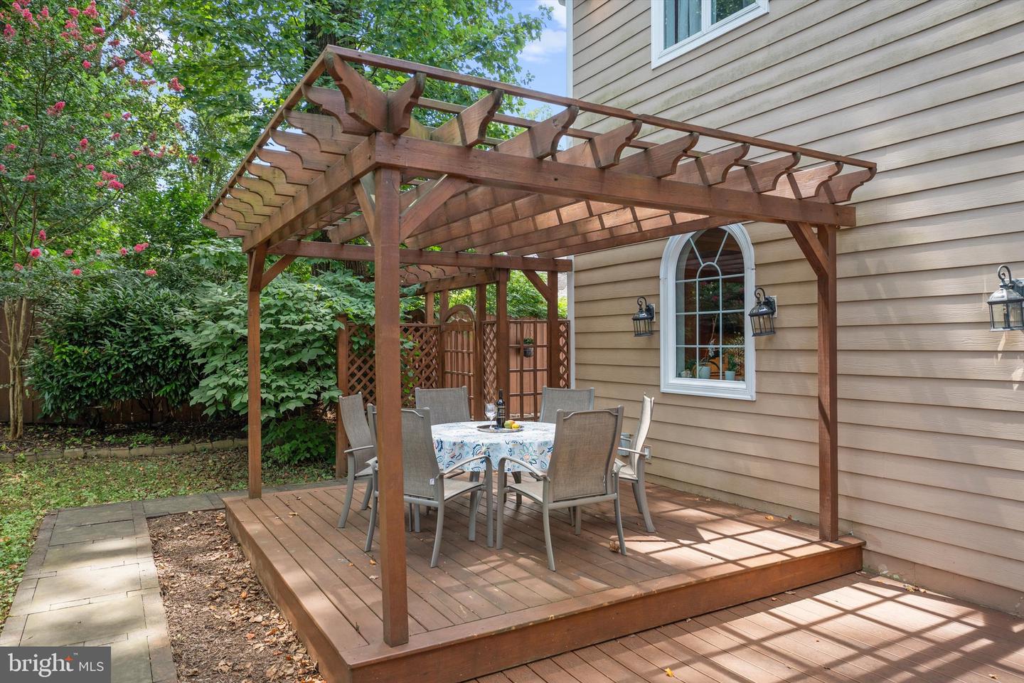 2131 GRAYSON PL, FALLS CHURCH, Virginia 22043, 5 Bedrooms Bedrooms, ,3 BathroomsBathrooms,Residential,For sale,2131 GRAYSON PL,VAFX2259784 MLS # VAFX2259784