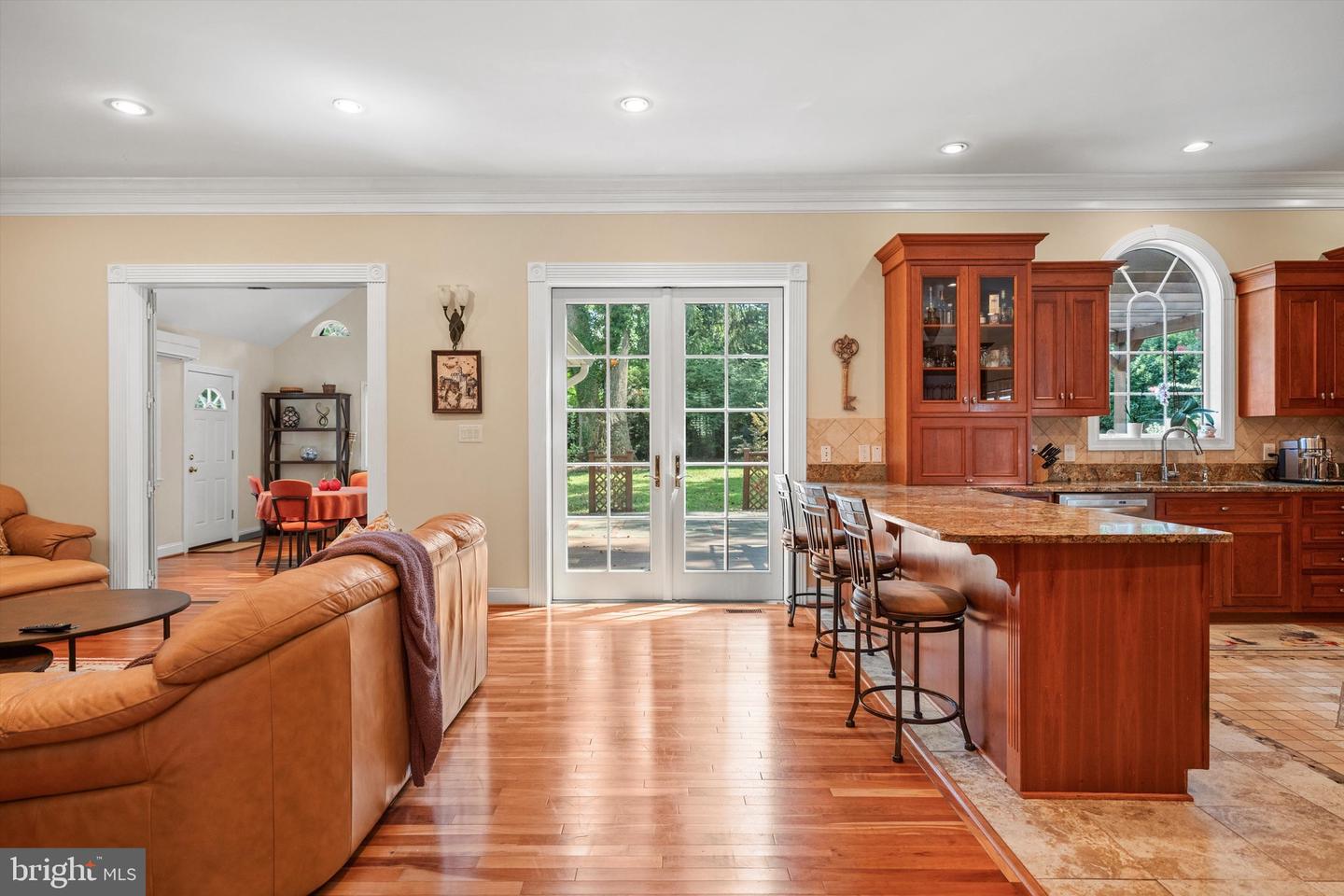 2131 GRAYSON PL, FALLS CHURCH, Virginia 22043, 5 Bedrooms Bedrooms, ,3 BathroomsBathrooms,Residential,For sale,2131 GRAYSON PL,VAFX2259784 MLS # VAFX2259784