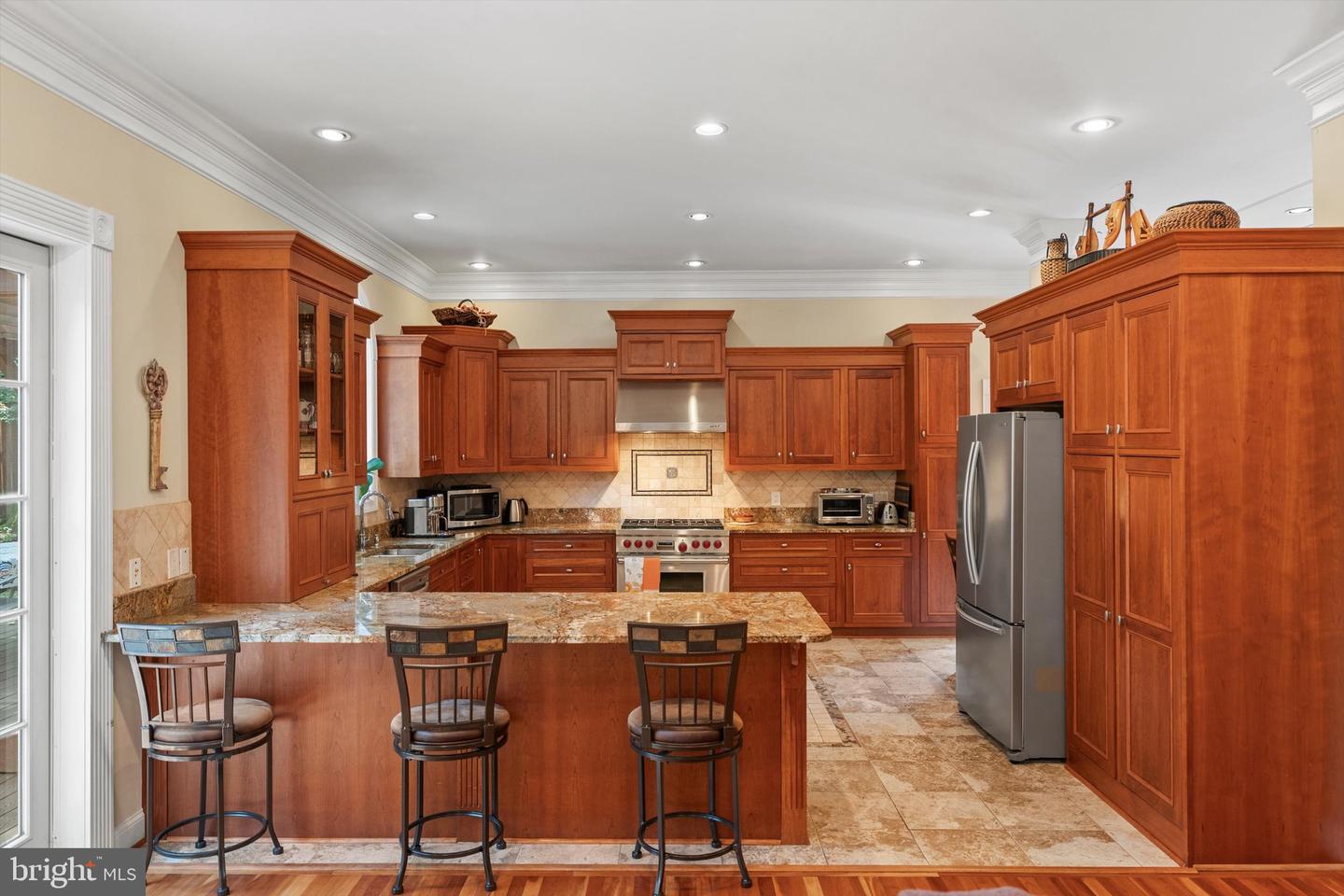 2131 GRAYSON PL, FALLS CHURCH, Virginia 22043, 5 Bedrooms Bedrooms, ,3 BathroomsBathrooms,Residential,For sale,2131 GRAYSON PL,VAFX2259784 MLS # VAFX2259784