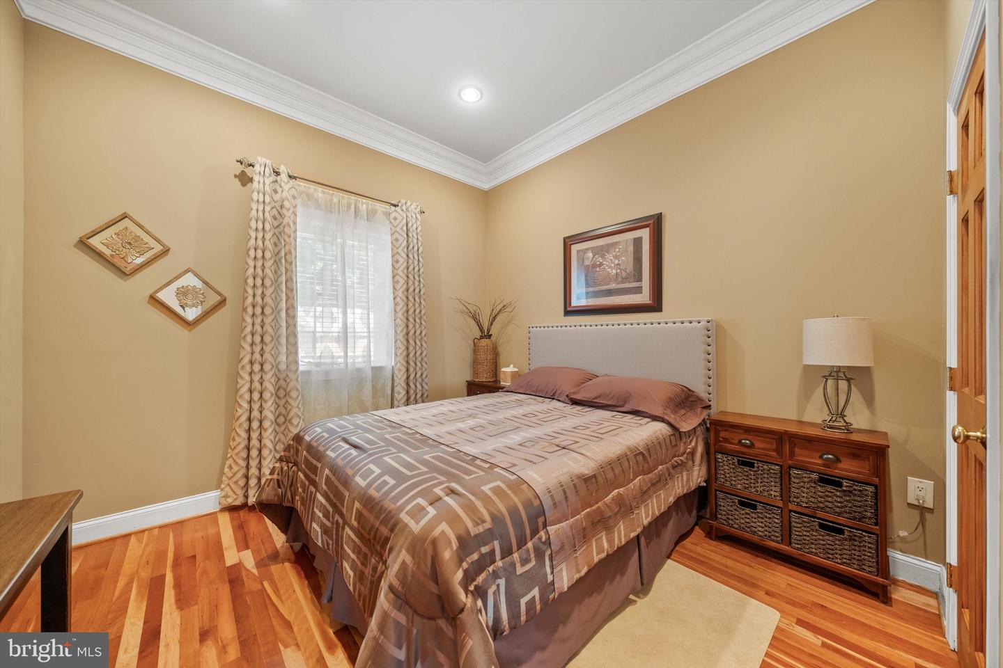 2131 GRAYSON PL, FALLS CHURCH, Virginia 22043, 5 Bedrooms Bedrooms, ,3 BathroomsBathrooms,Residential,For sale,2131 GRAYSON PL,VAFX2259784 MLS # VAFX2259784