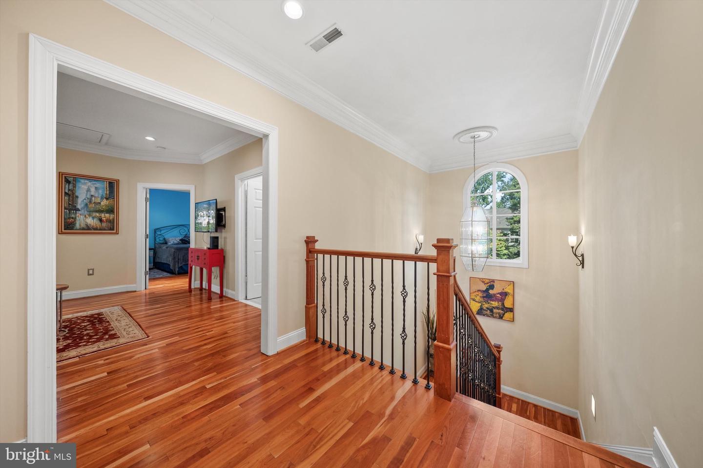 2131 GRAYSON PL, FALLS CHURCH, Virginia 22043, 5 Bedrooms Bedrooms, ,3 BathroomsBathrooms,Residential,For sale,2131 GRAYSON PL,VAFX2259784 MLS # VAFX2259784