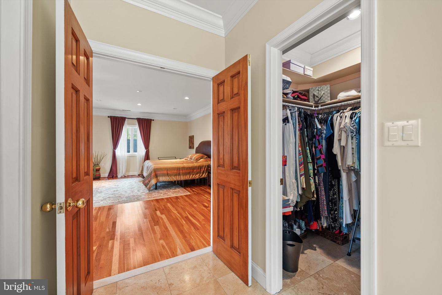 2131 GRAYSON PL, FALLS CHURCH, Virginia 22043, 5 Bedrooms Bedrooms, ,3 BathroomsBathrooms,Residential,For sale,2131 GRAYSON PL,VAFX2259784 MLS # VAFX2259784