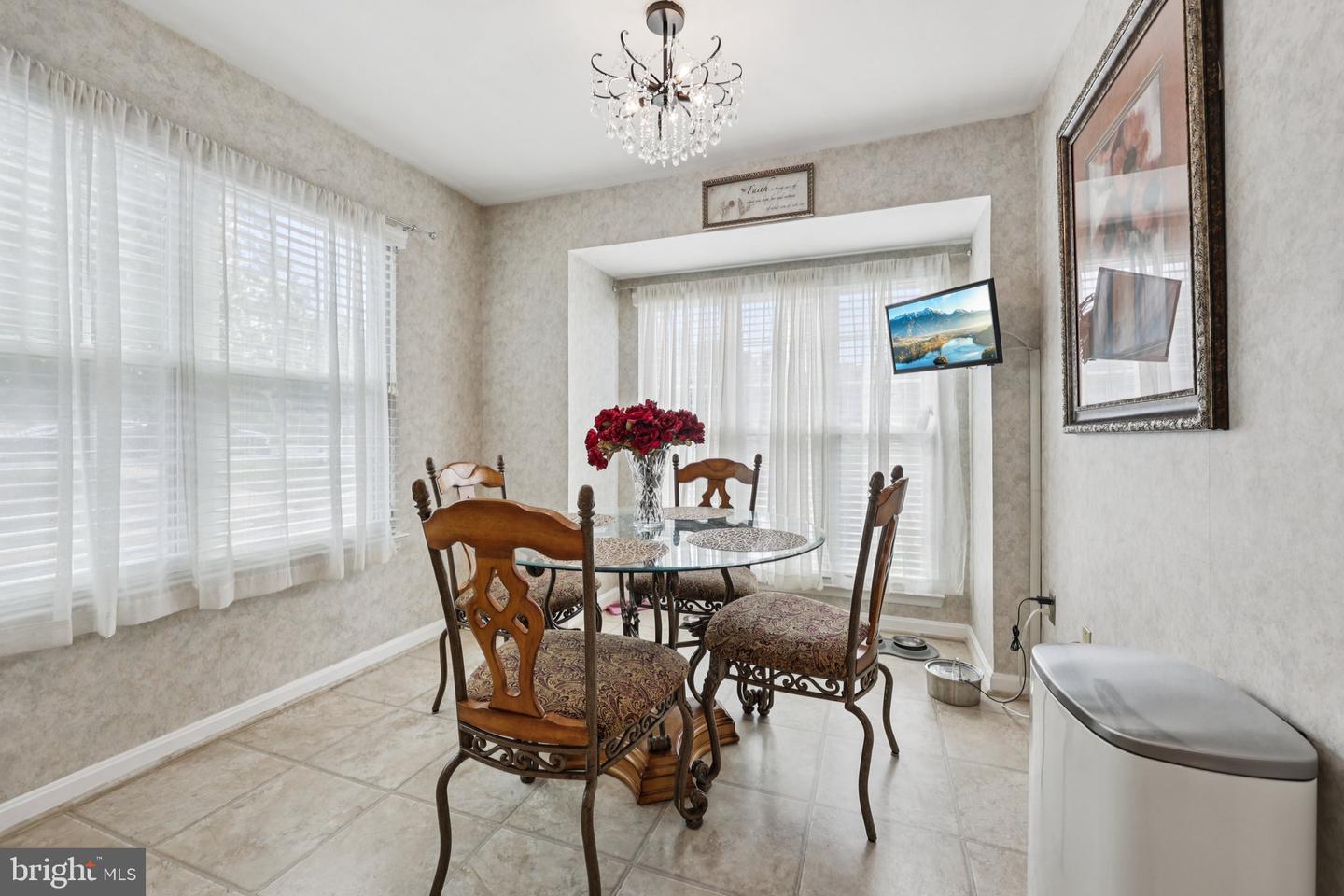 5716 BELCHER FARM DR, CENTREVILLE, Virginia 20120, 3 Bedrooms Bedrooms, ,2 BathroomsBathrooms,Residential,For sale,5716 BELCHER FARM DR,VAFX2259848 MLS # VAFX2259848