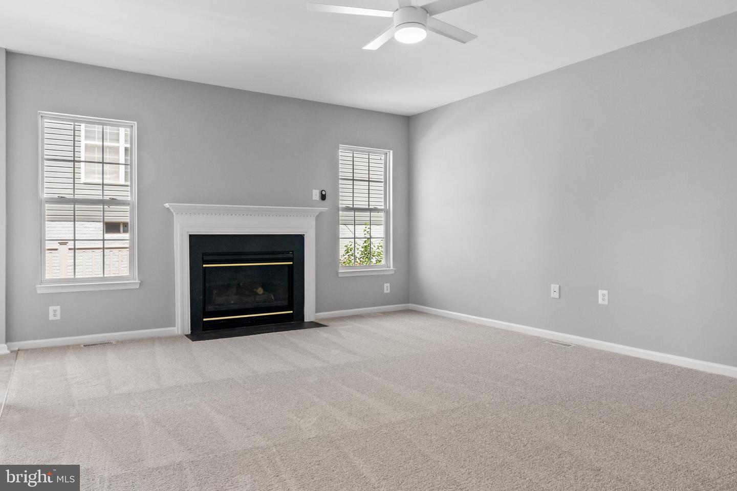 322 WHIPP DR SE, LEESBURG, Virginia 20175, 4 Bedrooms Bedrooms, 14 Rooms Rooms,3 BathroomsBathrooms,Residential,For sale,322 WHIPP DR SE,VALO2104094 MLS # VALO2104094