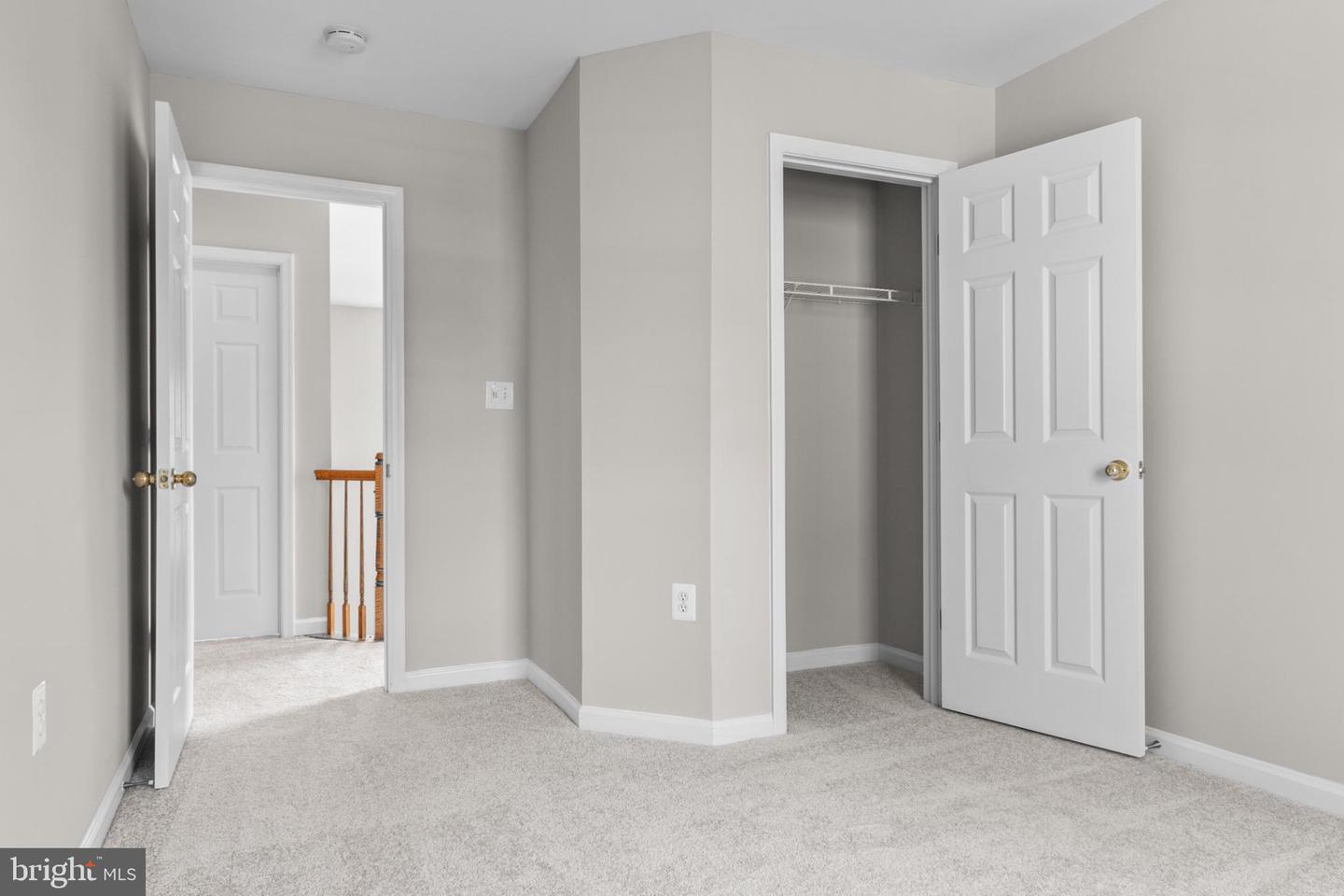 322 WHIPP DR SE, LEESBURG, Virginia 20175, 4 Bedrooms Bedrooms, 14 Rooms Rooms,3 BathroomsBathrooms,Residential,For sale,322 WHIPP DR SE,VALO2104094 MLS # VALO2104094