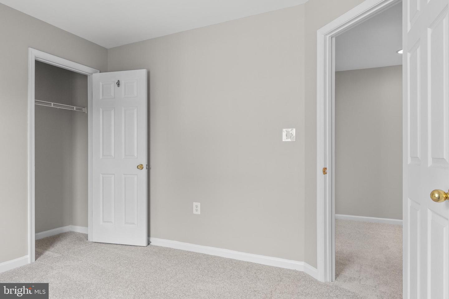 322 WHIPP DR SE, LEESBURG, Virginia 20175, 4 Bedrooms Bedrooms, 14 Rooms Rooms,3 BathroomsBathrooms,Residential,For sale,322 WHIPP DR SE,VALO2104094 MLS # VALO2104094