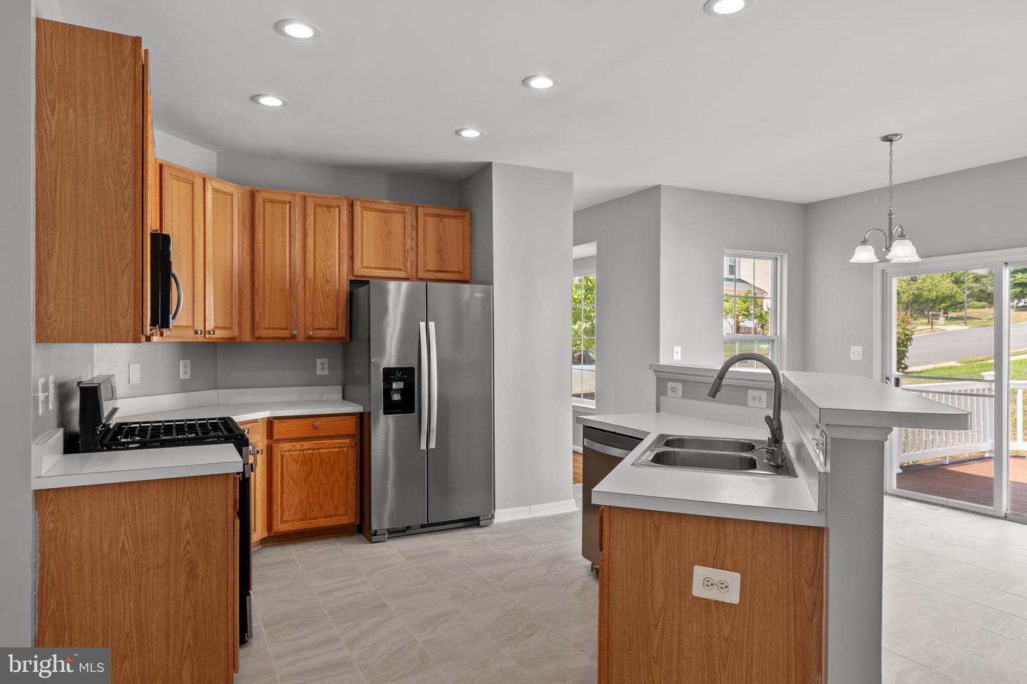 322 WHIPP DR SE, LEESBURG, Virginia 20175, 4 Bedrooms Bedrooms, 14 Rooms Rooms,3 BathroomsBathrooms,Residential,For sale,322 WHIPP DR SE,VALO2104094 MLS # VALO2104094