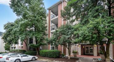 3311 WYNDHAM CIR #1193, ALEXANDRIA, Virginia 22302, ,Residential,For sale,3311 WYNDHAM CIR #1193,VAAX2048322 MLS # VAAX2048322