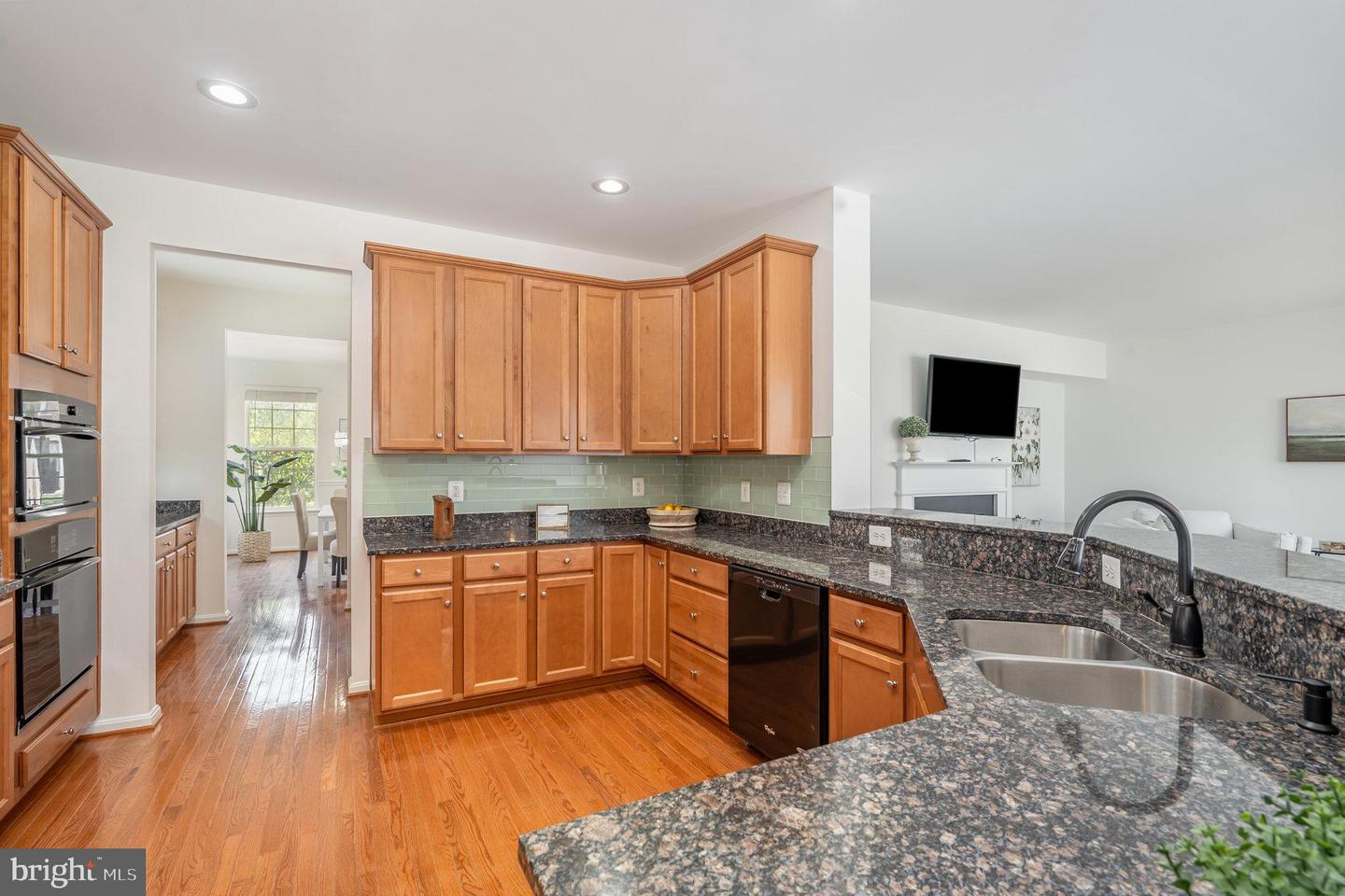43168 NIKOS ST, LEESBURG, Virginia 20176, 5 Bedrooms Bedrooms, ,3 BathroomsBathrooms,Residential,For sale,43168 NIKOS ST,VALO2104106 MLS # VALO2104106
