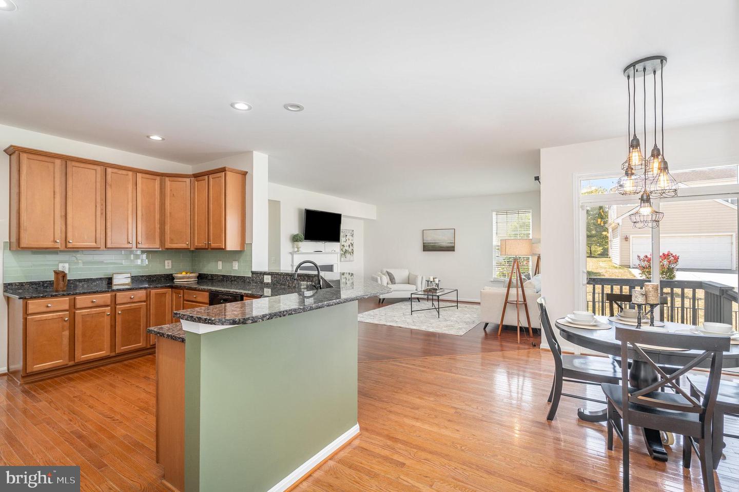 43168 NIKOS ST, LEESBURG, Virginia 20176, 5 Bedrooms Bedrooms, ,3 BathroomsBathrooms,Residential,For sale,43168 NIKOS ST,VALO2104106 MLS # VALO2104106