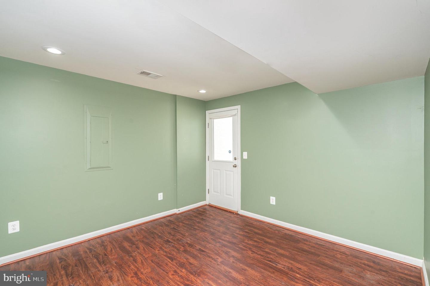 43168 NIKOS ST, LEESBURG, Virginia 20176, 5 Bedrooms Bedrooms, ,3 BathroomsBathrooms,Residential,For sale,43168 NIKOS ST,VALO2104106 MLS # VALO2104106