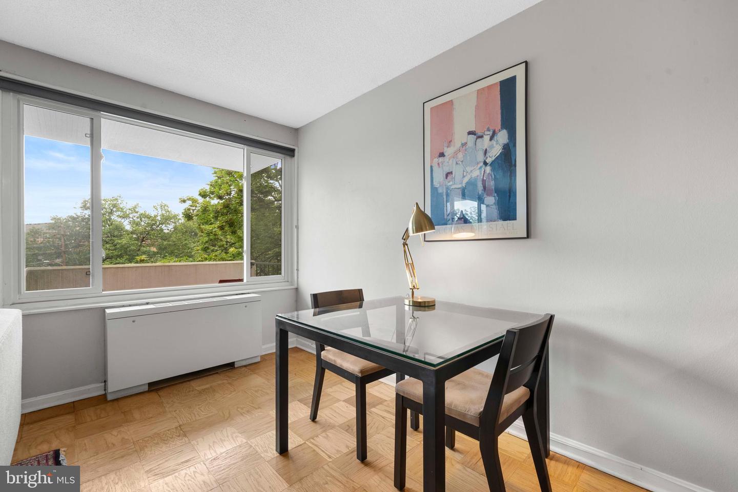 4501 ARLINGTON BLVD #408, ARLINGTON, Virginia 22203, 2 Bedrooms Bedrooms, ,1 BathroomBathrooms,Residential,For sale,4501 ARLINGTON BLVD #408,VAAR2062008 MLS # VAAR2062008