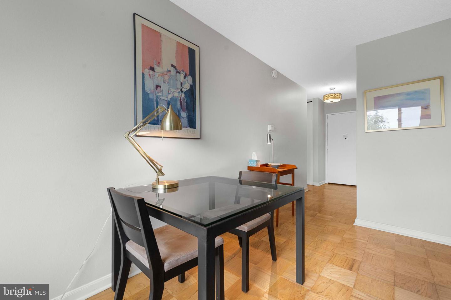 4501 ARLINGTON BLVD #408, ARLINGTON, Virginia 22203, 2 Bedrooms Bedrooms, ,1 BathroomBathrooms,Residential,For sale,4501 ARLINGTON BLVD #408,VAAR2062008 MLS # VAAR2062008