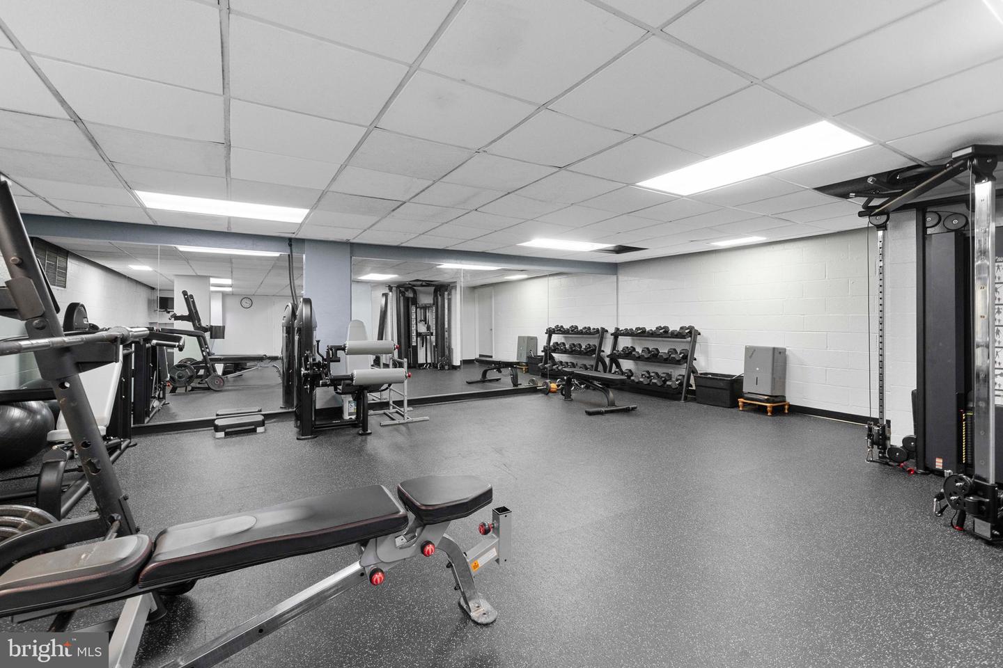 4501 ARLINGTON BLVD #408, ARLINGTON, Virginia 22203, 2 Bedrooms Bedrooms, ,1 BathroomBathrooms,Residential,For sale,4501 ARLINGTON BLVD #408,VAAR2062008 MLS # VAAR2062008