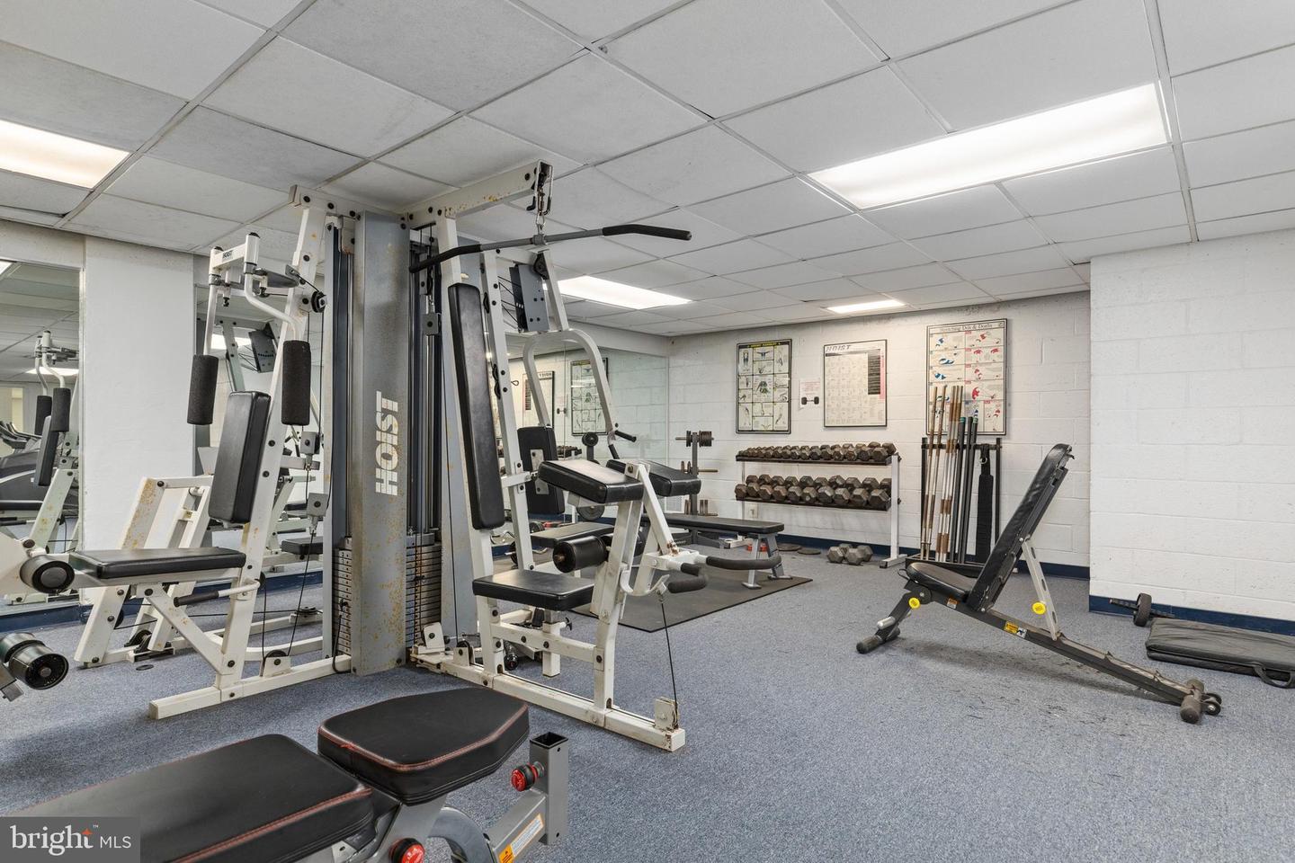 4501 ARLINGTON BLVD #408, ARLINGTON, Virginia 22203, 2 Bedrooms Bedrooms, ,1 BathroomBathrooms,Residential,For sale,4501 ARLINGTON BLVD #408,VAAR2062008 MLS # VAAR2062008