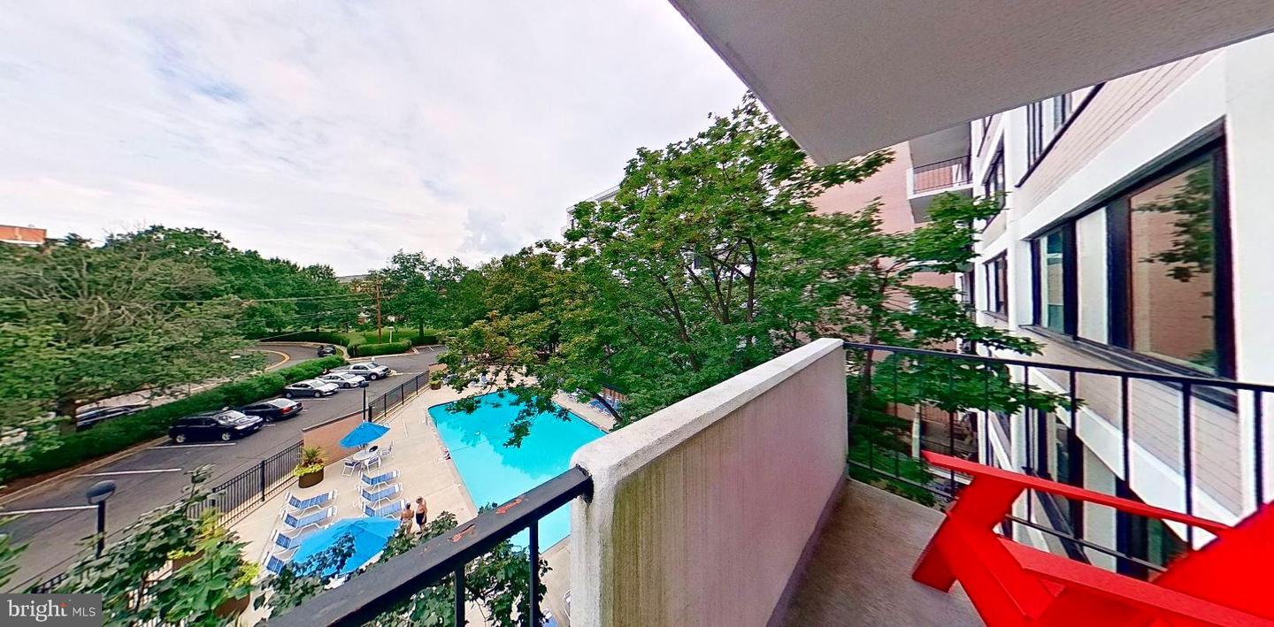4501 ARLINGTON BLVD #408, ARLINGTON, Virginia 22203, 2 Bedrooms Bedrooms, ,1 BathroomBathrooms,Residential,For sale,4501 ARLINGTON BLVD #408,VAAR2062008 MLS # VAAR2062008