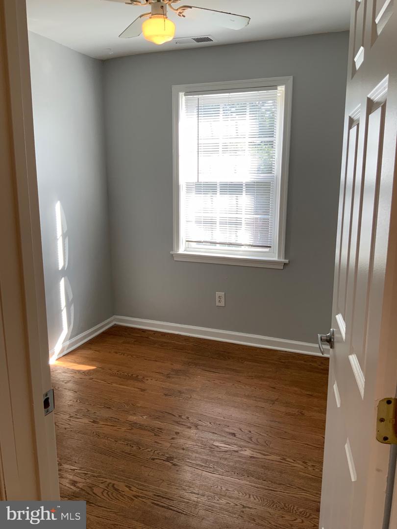 2008 FORT DAVIS ST SE #301, WASHINGTON, District Of Columbia 20020, 2 Bedrooms Bedrooms, ,1 BathroomBathrooms,Residential,For sale,2008 FORT DAVIS ST SE #301,DCDC2214180 MLS # DCDC2214180