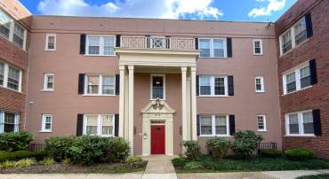 2008 FORT DAVIS ST SE #301, WASHINGTON, District Of Columbia 20020, 2 Bedrooms Bedrooms, ,1 BathroomBathrooms,Residential,For sale,2008 FORT DAVIS ST SE #301,DCDC2214180 MLS # DCDC2214180