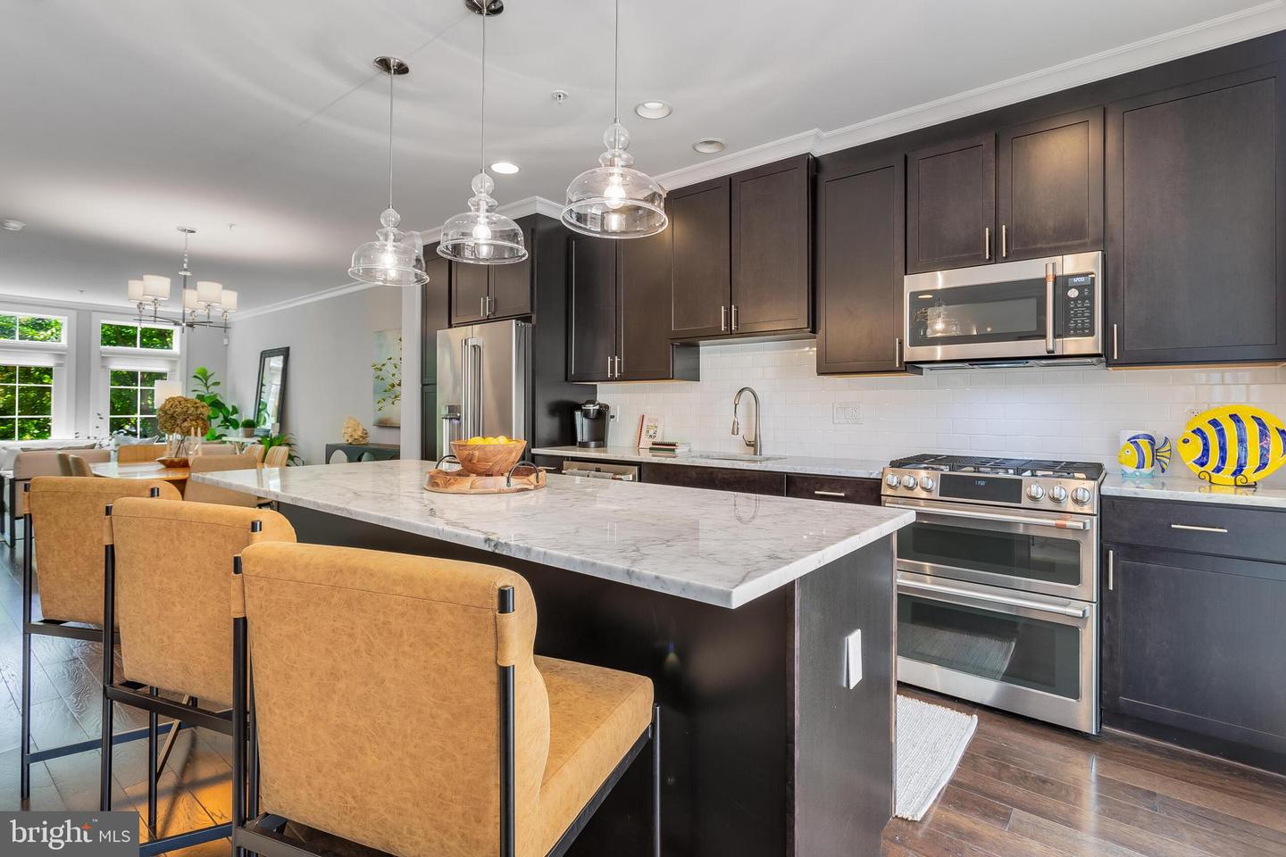 10372 SAGER AVE, FAIRFAX, Virginia 22030, 3 Bedrooms Bedrooms, ,3 BathroomsBathrooms,Residential,For sale,10372 SAGER AVE,VAFC2006752 MLS # VAFC2006752
