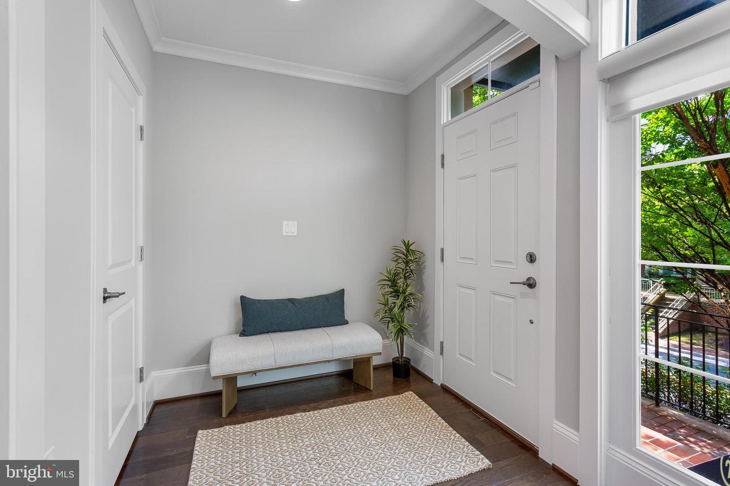10372 SAGER AVE, FAIRFAX, Virginia 22030, 3 Bedrooms Bedrooms, ,3 BathroomsBathrooms,Residential,For sale,10372 SAGER AVE,VAFC2006752 MLS # VAFC2006752