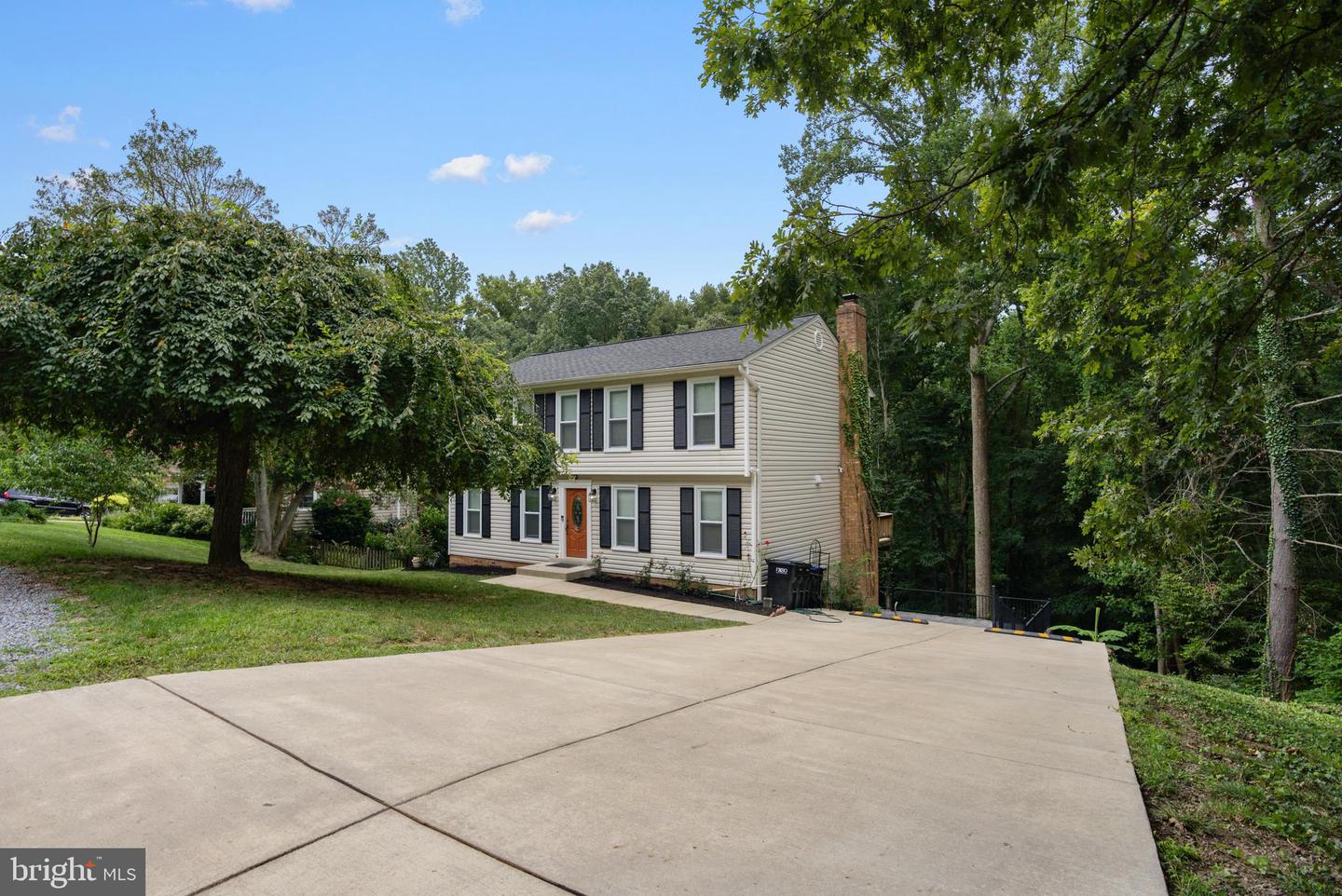 10 SENECA TER, FREDERICKSBURG, Virginia 22401, 7 Bedrooms Bedrooms, ,3 BathroomsBathrooms,Residential,For sale,10 SENECA TER,VAFB2008728 MLS # VAFB2008728