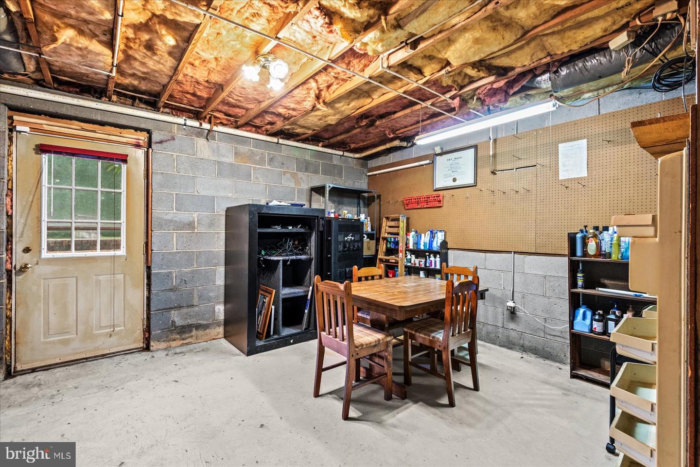 12224 LADYSMITH RD, WOODFORD, Virginia 22580, 3 Bedrooms Bedrooms, ,2 BathroomsBathrooms,Residential,For sale,12224 LADYSMITH RD,VACV2008652 MLS # VACV2008652