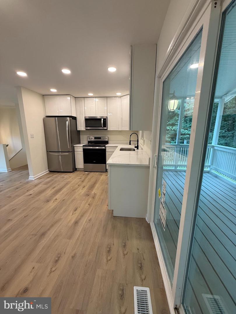 330 ALBANY ST, FREDERICKSBURG, Virginia 22407, 3 Bedrooms Bedrooms, ,2 BathroomsBathrooms,Residential,For sale,330 ALBANY ST,VASP2035298 MLS # VASP2035298