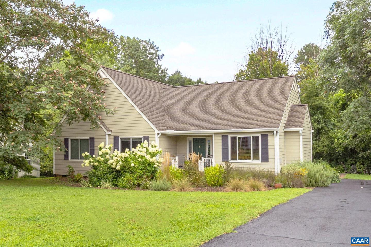 1461 REYNOVIA DR, CHARLOTTESVILLE, Virginia 22902, 3 Bedrooms Bedrooms, ,2 BathroomsBathrooms,Residential,For sale,1461 REYNOVIA DR,667545 MLS # 667545