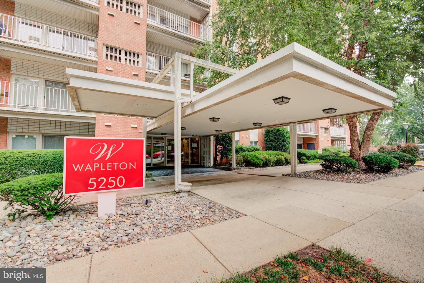 5250 VALLEY FORGE DR #407, ALEXANDRIA, Virginia 22304, 3 Bedrooms Bedrooms, ,2 BathroomsBathrooms,Residential,For sale,5250 VALLEY FORGE DR #407,VAAX2048340 MLS # VAAX2048340