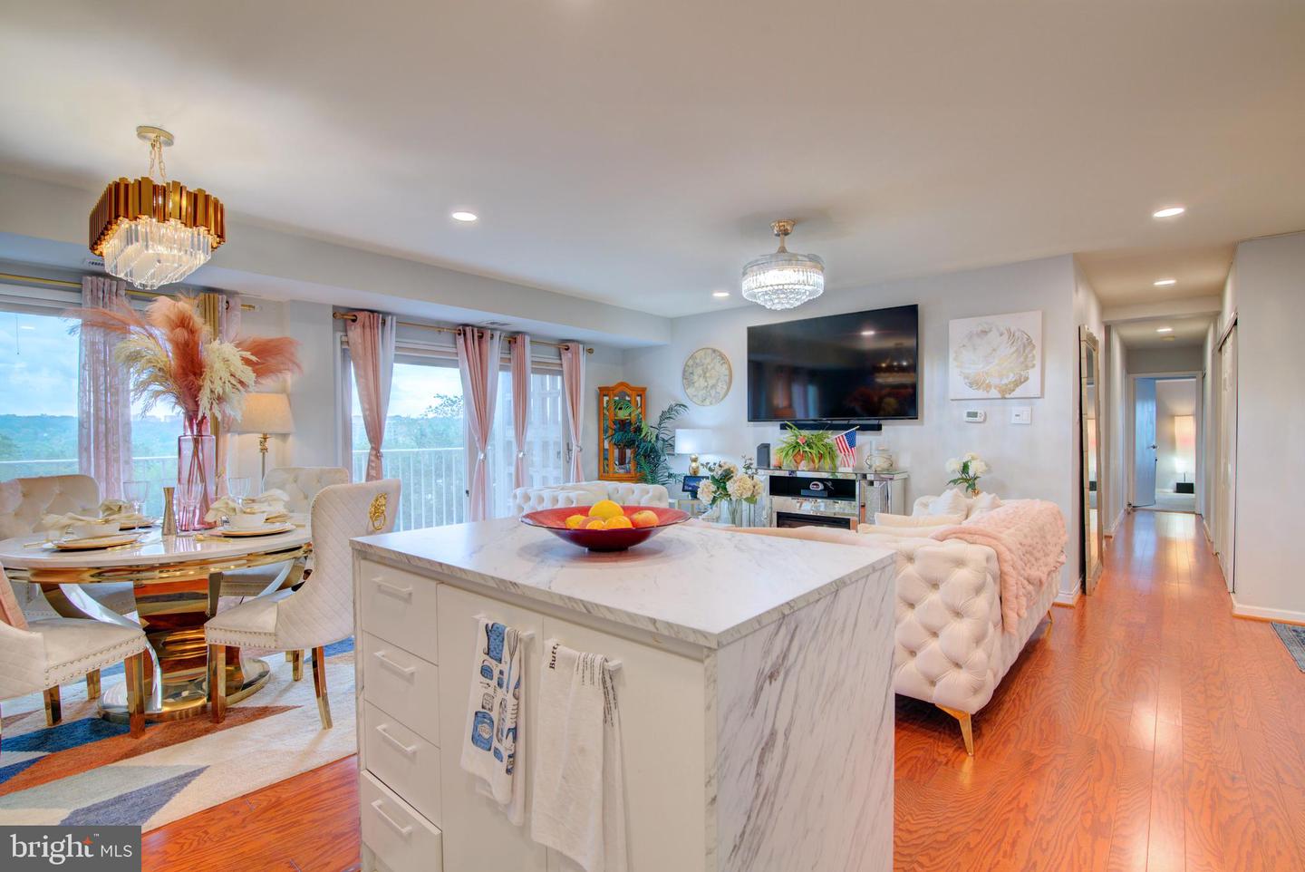 5250 VALLEY FORGE DR #407, ALEXANDRIA, Virginia 22304, 3 Bedrooms Bedrooms, ,2 BathroomsBathrooms,Residential,For sale,5250 VALLEY FORGE DR #407,VAAX2048340 MLS # VAAX2048340
