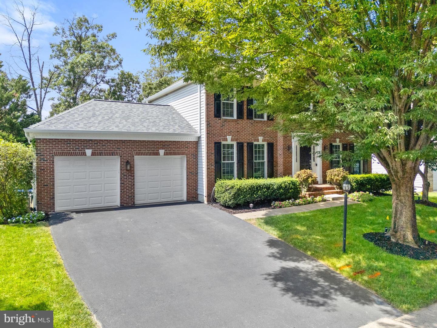 19975 ALEXANDRAS GROVE DR, ASHBURN, Virginia 20147, 5 Bedrooms Bedrooms, 9 Rooms Rooms,3 BathroomsBathrooms,Residential,For sale,19975 ALEXANDRAS GROVE DR,VALO2104122 MLS # VALO2104122