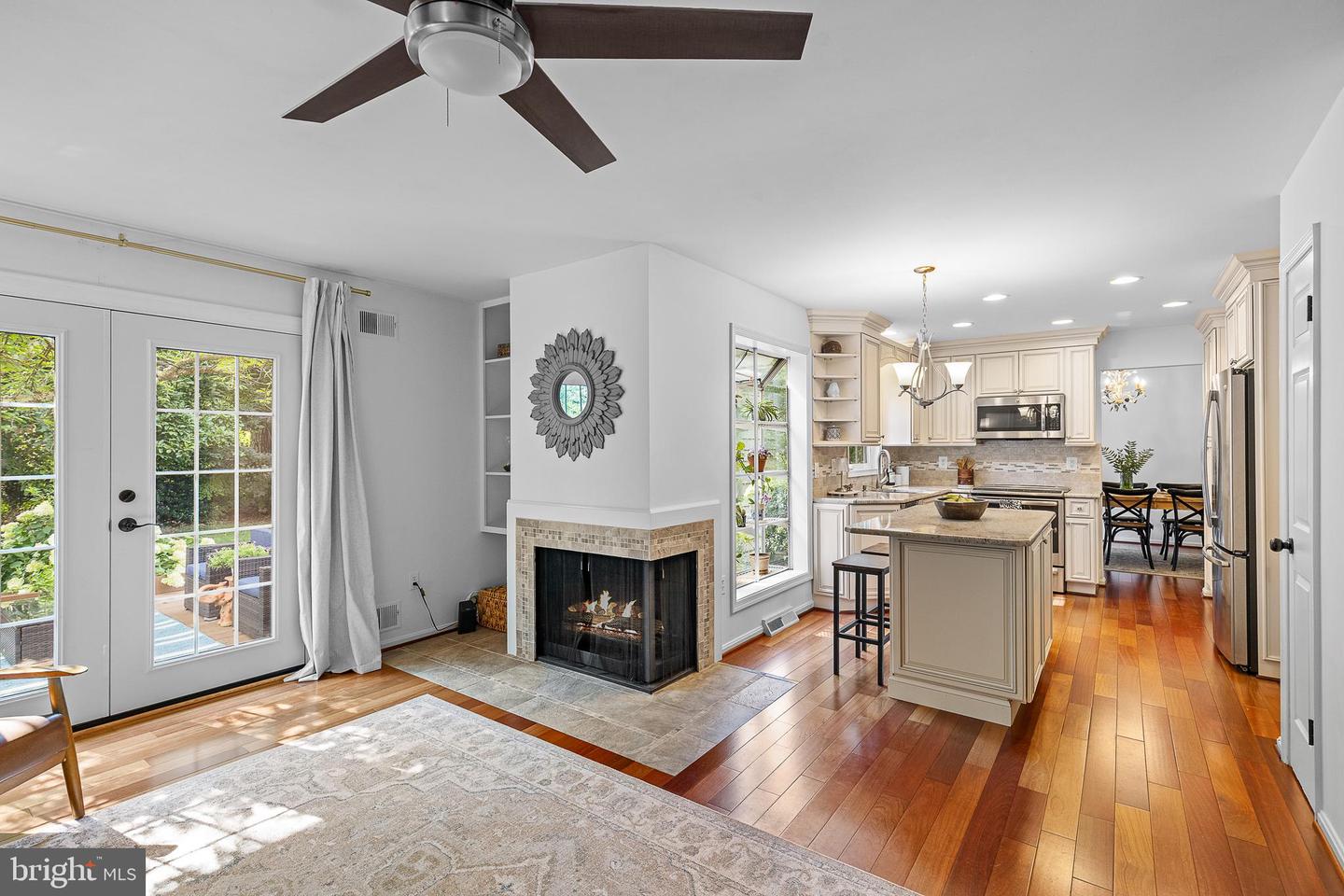 6237 WILMETTE DR, BURKE, Virginia 22015, 4 Bedrooms Bedrooms, ,3 BathroomsBathrooms,Residential,For sale,6237 WILMETTE DR,VAFX2259960 MLS # VAFX2259960