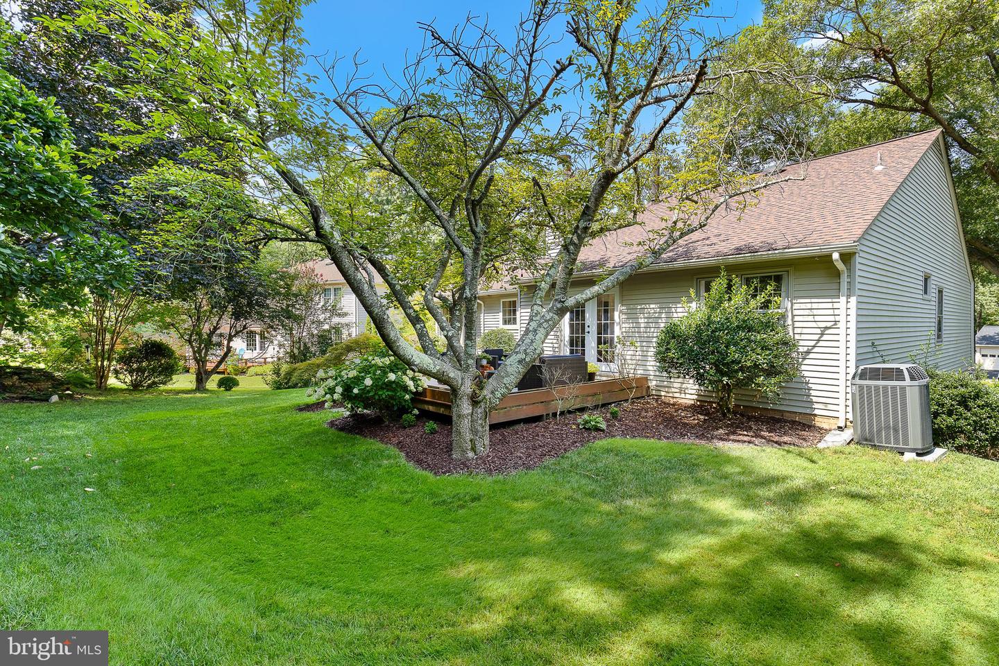 6237 WILMETTE DR, BURKE, Virginia 22015, 4 Bedrooms Bedrooms, ,3 BathroomsBathrooms,Residential,For sale,6237 WILMETTE DR,VAFX2259960 MLS # VAFX2259960