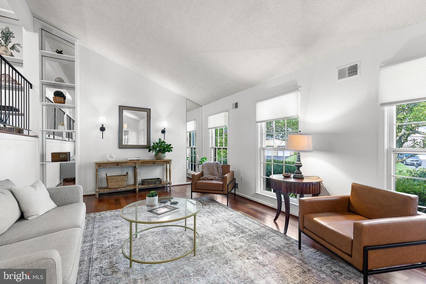 6237 WILMETTE DR, BURKE, Virginia 22015, 4 Bedrooms Bedrooms, ,3 BathroomsBathrooms,Residential,For sale,6237 WILMETTE DR,VAFX2259960 MLS # VAFX2259960