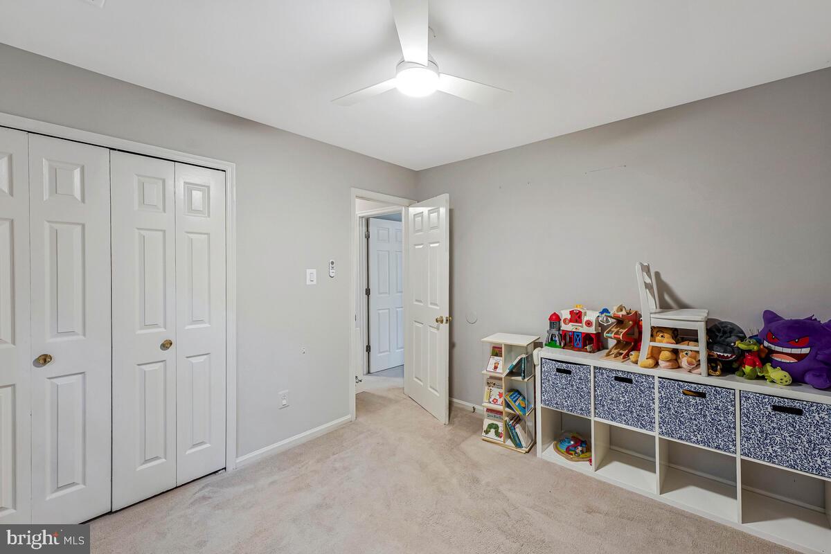 10117 SCHOOLHOUSE WOODS CT, BURKE, Virginia 22015, 4 Bedrooms Bedrooms, ,2 BathroomsBathrooms,Residential,For sale,10117 SCHOOLHOUSE WOODS CT,VAFX2259998 MLS # VAFX2259998