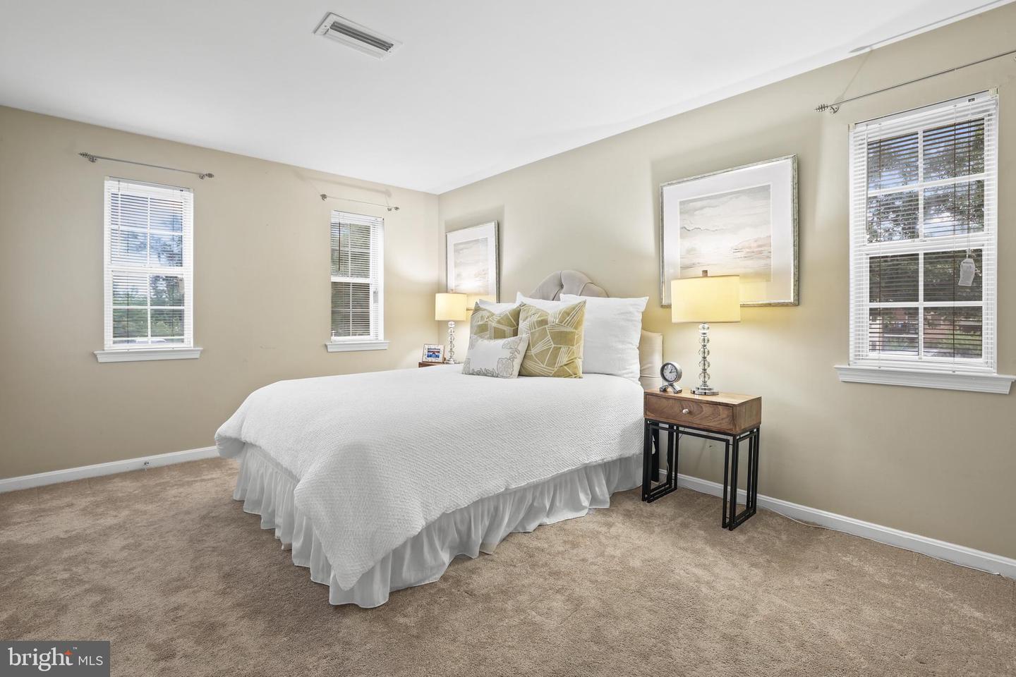 14800 RYDELL RD #103, CENTREVILLE, Virginia 20121, 1 Bedroom Bedrooms, ,1 BathroomBathrooms,Residential,For sale,14800 RYDELL RD #103,VAFX2260008 MLS # VAFX2260008