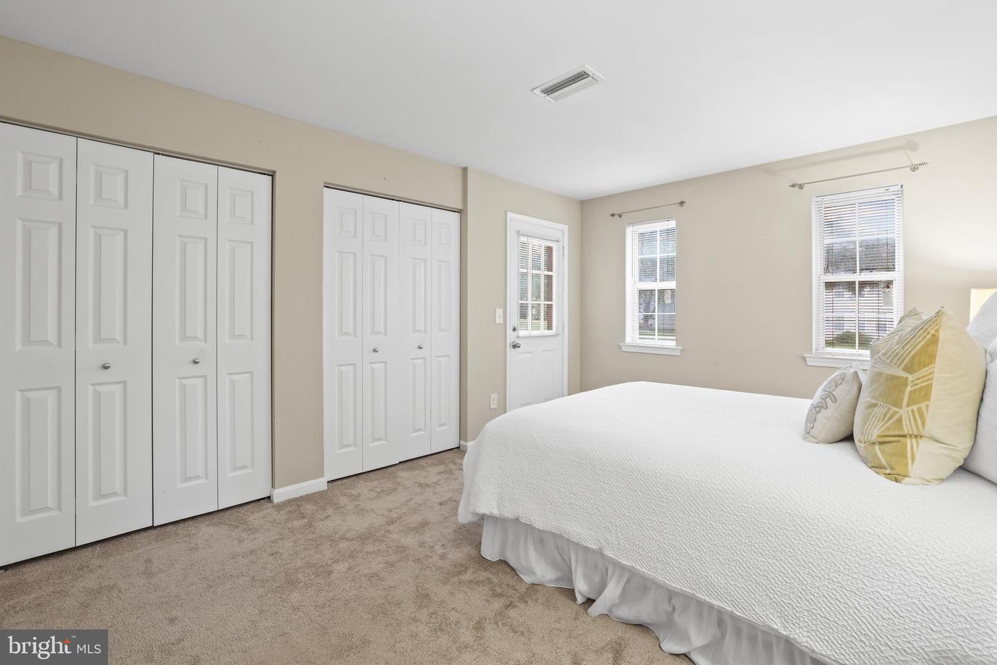 14800 RYDELL RD #103, CENTREVILLE, Virginia 20121, 1 Bedroom Bedrooms, ,1 BathroomBathrooms,Residential,For sale,14800 RYDELL RD #103,VAFX2260008 MLS # VAFX2260008