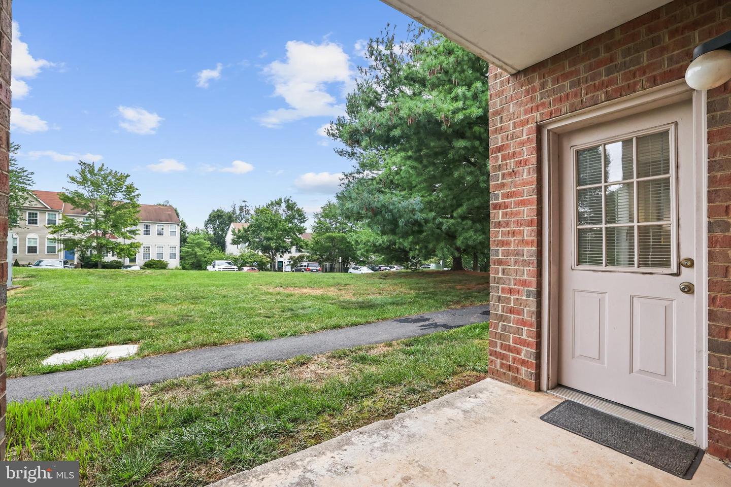 14800 RYDELL RD #103, CENTREVILLE, Virginia 20121, 1 Bedroom Bedrooms, ,1 BathroomBathrooms,Residential,For sale,14800 RYDELL RD #103,VAFX2260008 MLS # VAFX2260008