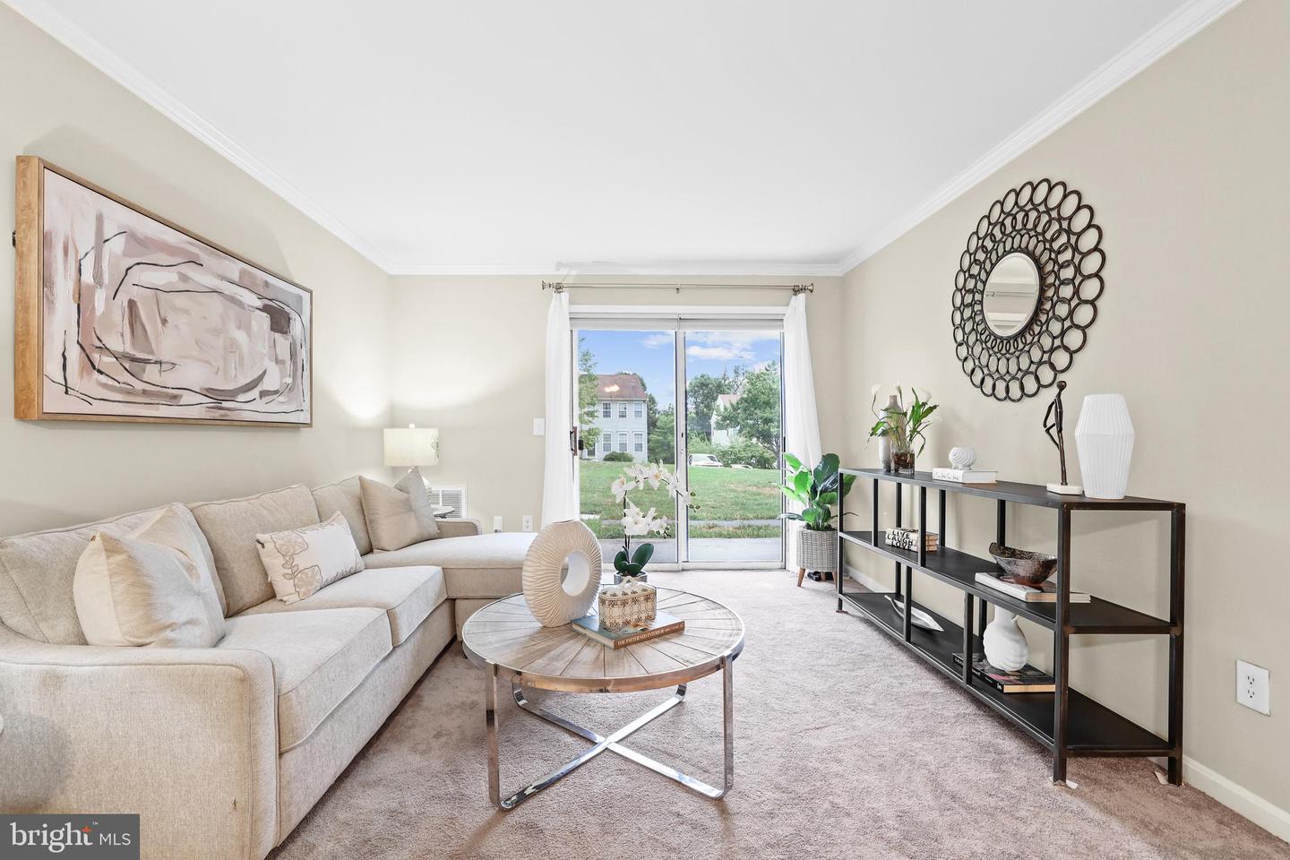 14800 RYDELL RD #103, CENTREVILLE, Virginia 20121, 1 Bedroom Bedrooms, ,1 BathroomBathrooms,Residential,For sale,14800 RYDELL RD #103,VAFX2260008 MLS # VAFX2260008