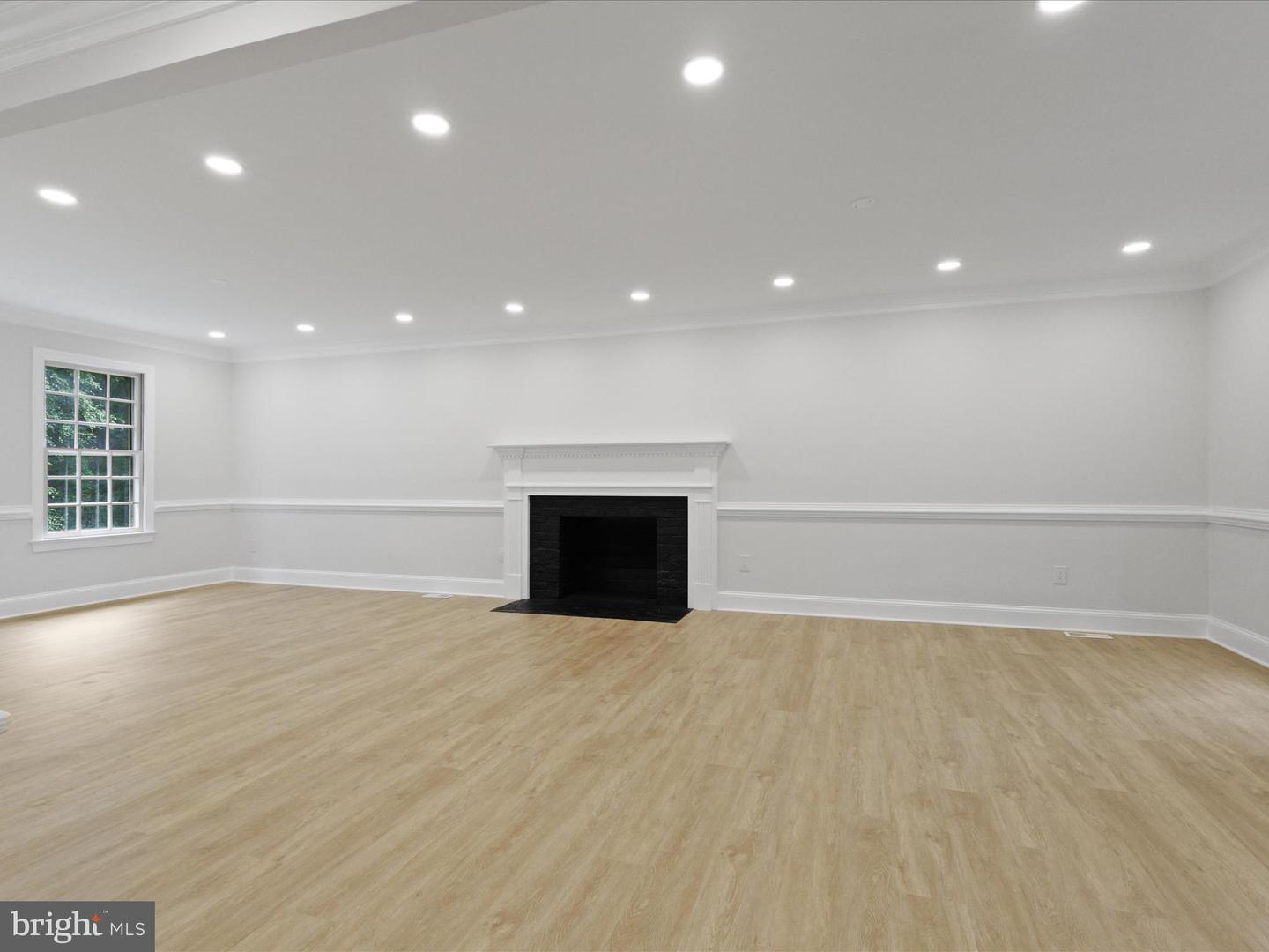 7615 KINCHELOE RD, CLIFTON, Virginia 20124, 6 Bedrooms Bedrooms, ,5 BathroomsBathrooms,Residential,For sale,7615 KINCHELOE RD,VAFX2260032 MLS # VAFX2260032