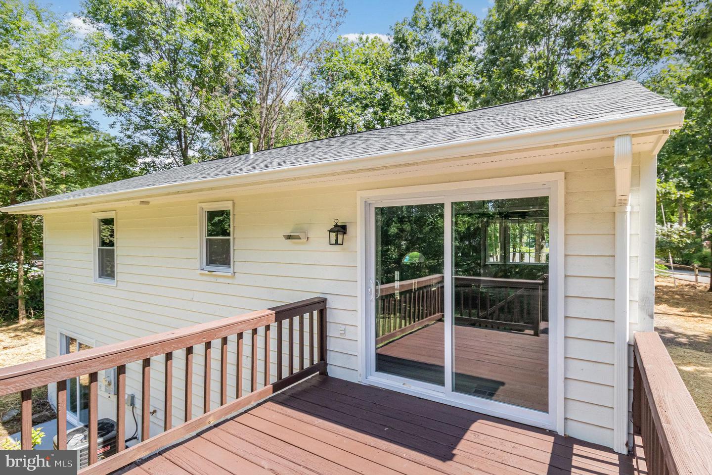 12410 WARREN LN, SPOTSYLVANIA, Virginia 22551, 3 Bedrooms Bedrooms, ,2 BathroomsBathrooms,Residential,For sale,12410 WARREN LN,VASP2035332 MLS # VASP2035332