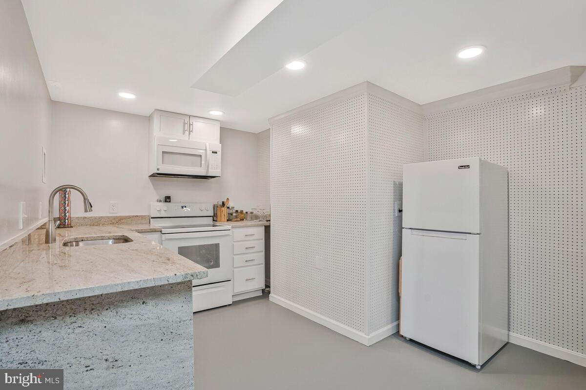 1526 PARK GLEN CT, RESTON, Virginia 20190, 4 Bedrooms Bedrooms, ,3 BathroomsBathrooms,Residential,For sale,1526 PARK GLEN CT,VAFX2260132 MLS # VAFX2260132