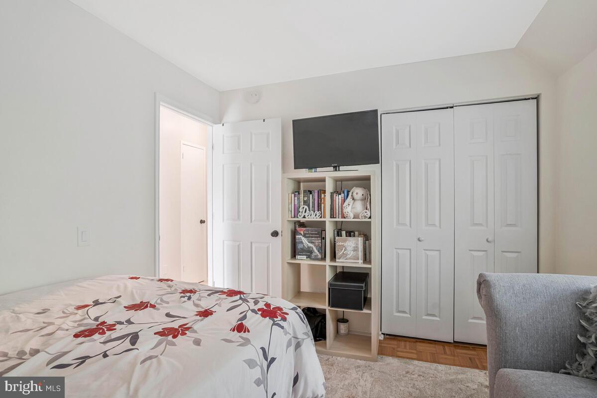 1526 PARK GLEN CT, RESTON, Virginia 20190, 4 Bedrooms Bedrooms, ,3 BathroomsBathrooms,Residential,For sale,1526 PARK GLEN CT,VAFX2260132 MLS # VAFX2260132