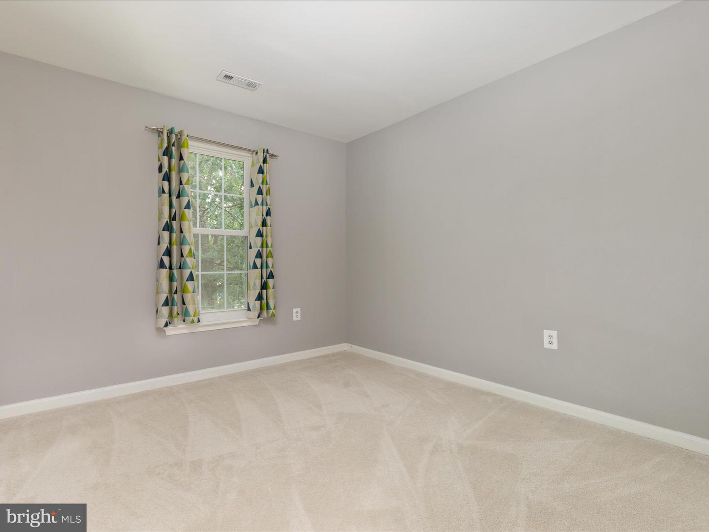 514 NORTH ST NE, LEESBURG, Virginia 20176, 4 Bedrooms Bedrooms, ,2 BathroomsBathrooms,Residential,For sale,514 NORTH ST NE,VALO2104196 MLS # VALO2104196
