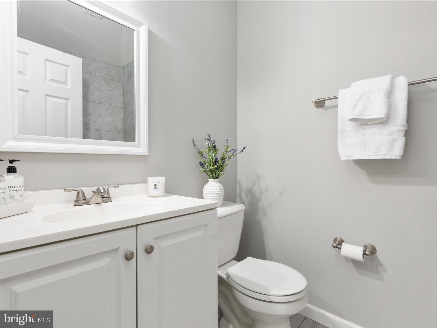 514 NORTH ST NE, LEESBURG, Virginia 20176, 4 Bedrooms Bedrooms, ,2 BathroomsBathrooms,Residential,For sale,514 NORTH ST NE,VALO2104196 MLS # VALO2104196